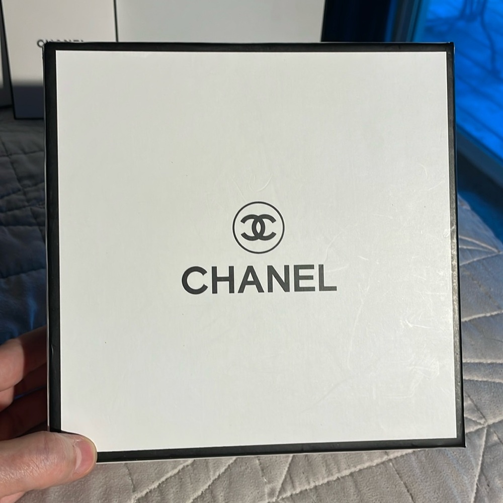 Chanel Box